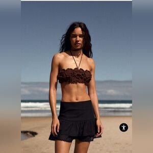 Zara ruffled mini skirt. NWT. Small. Black